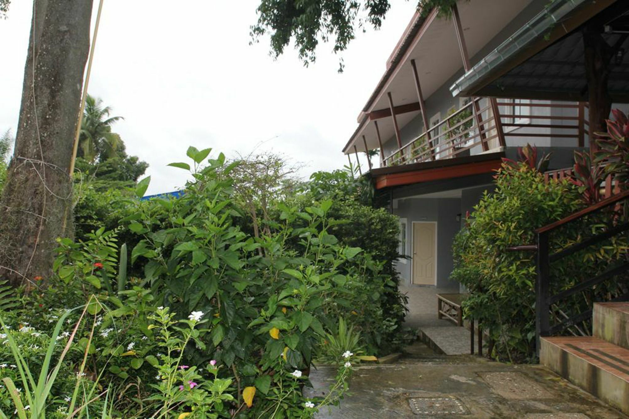 Krabi Ava Hill Exterior foto